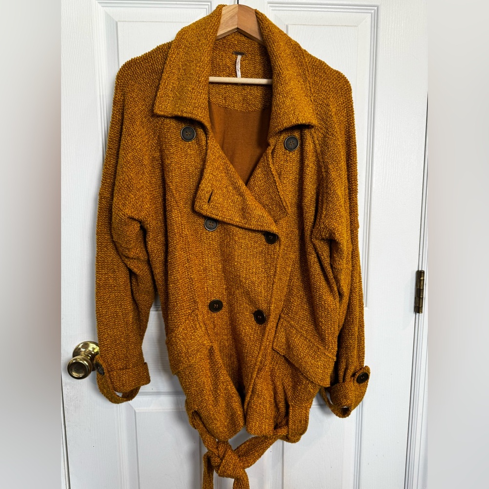 Free People Mustard Textured Knit Belted Jacket Coat Size Medium Slouchy Boho - Picture 4 of 14